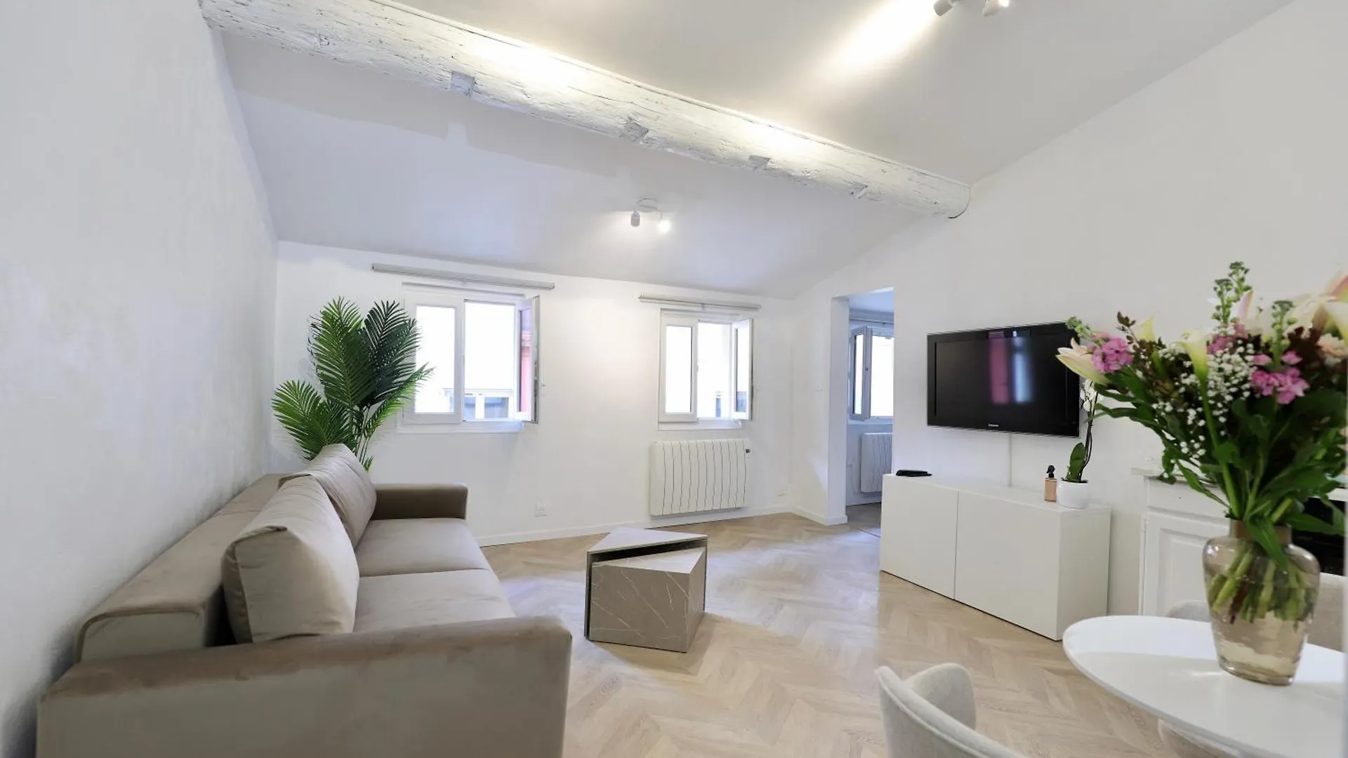 公寓 Superbe Appartement & Proche Mer 尼斯 法国